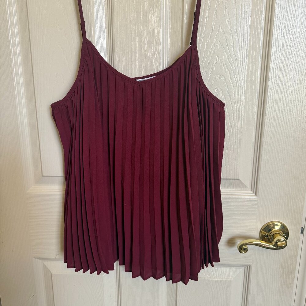 "Nine West" pleated dress tank - excellent condition